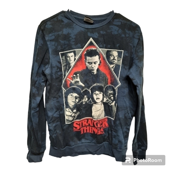 Stranger Things Womens Small Sweatshirt Season 2 - Picture 1 of 6